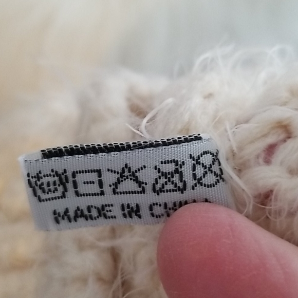 OCTOBER LOVE Ivory Mohair Beanies - Picture 10 of 10